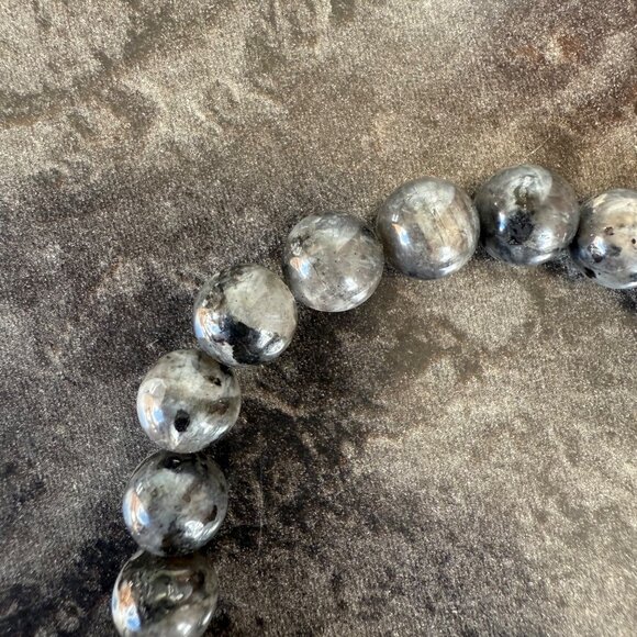 Gray Labradorite Energy Bracelet 6.75 inch Natural Stone Beaded Stretch 8mm Bead - Picture 7 of 11